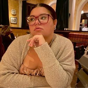 Meet your Posher, Jada